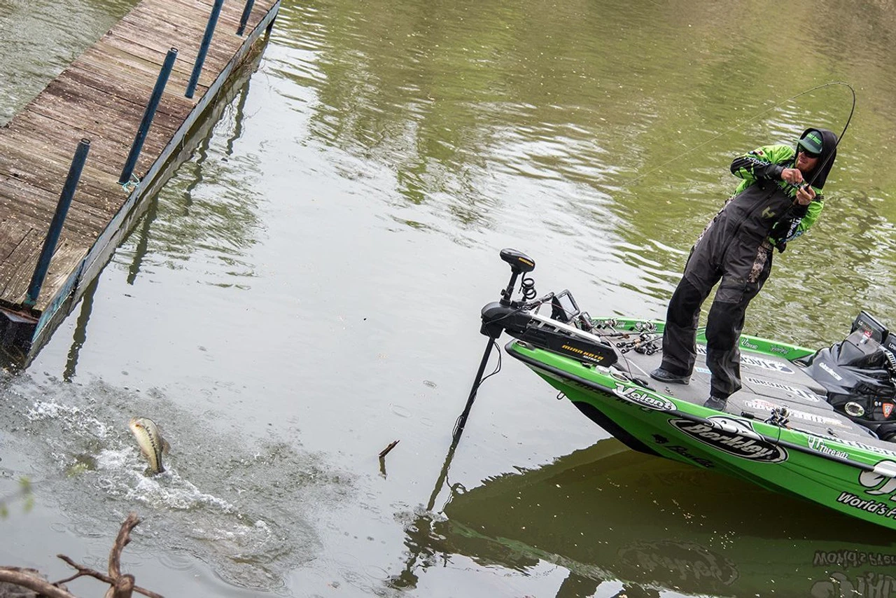 Abu Garcia Adrian Avenas Fantasista Premier / Revo AL-F LH Jig Casting Combo - Image 3